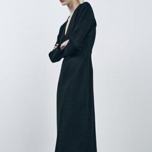 *NWT* Zara  Black Midi Office Long Sleeves Dress, Size S
